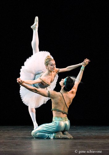 Marianela Nunez and Thiago Soares (The Royal Ballet) performing at YAGP 2007 Gala at NY City Center. Photo by Gene Schiavone. Marianela Nunez and Thiago Soares (The Royal Ballet) performing at YAGP 2007 Gala at NY City Center. Photo by Gene Schiavone.